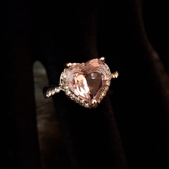 Pink Heart Shaped Diamond Fashion Ring - Picture 2 of 8